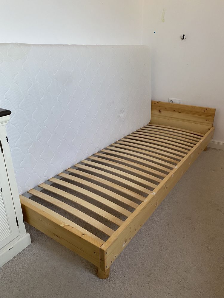 Vand cadre pat din lemn de 1 persoana 90x200