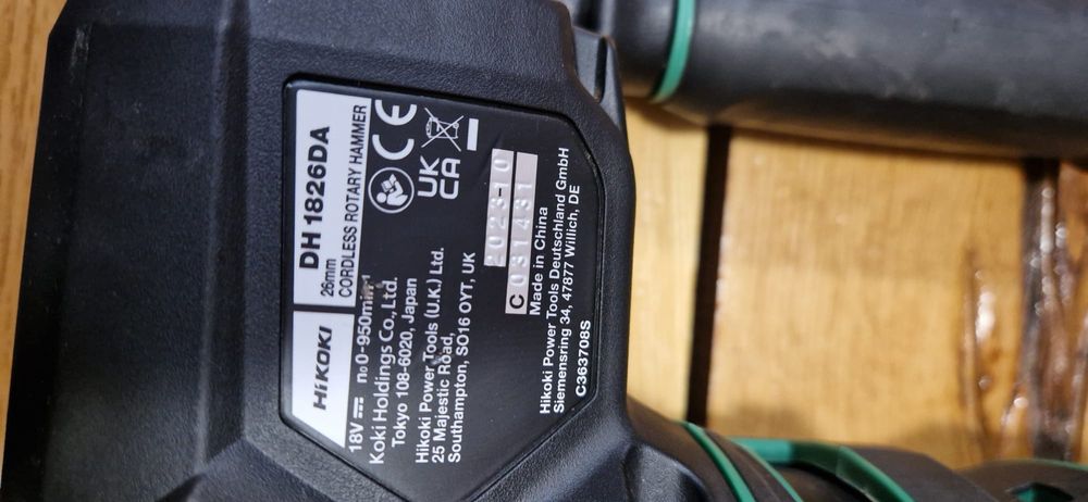 Hikoki rotopercutor pe acumulator