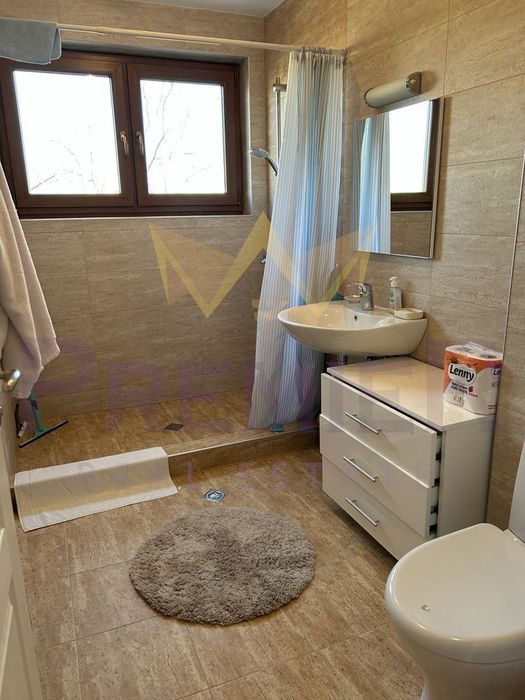 Дава се под наем Тристаен апартамент в Варна, Бриз - 116 кв.м за 586.5 € - Снимка #5