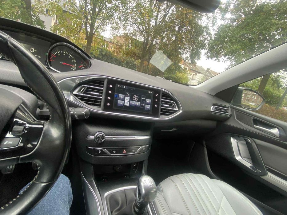 Se vinde Peugeot 308