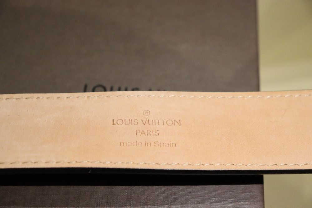 Louis Vuitton LV Initiales  Noua masura 95x38