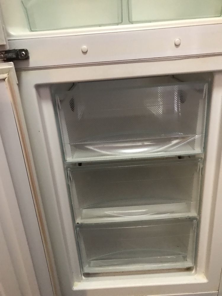 Хладилник Миеле