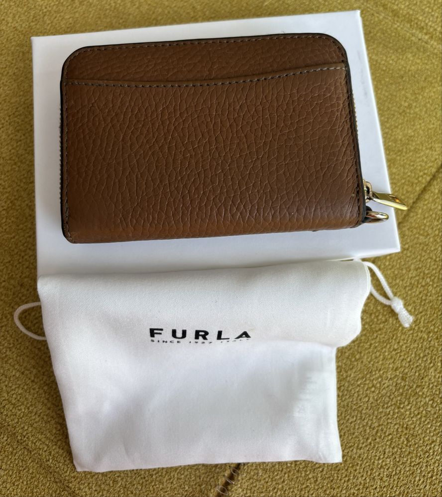 Furla кожен портфейл Babylon