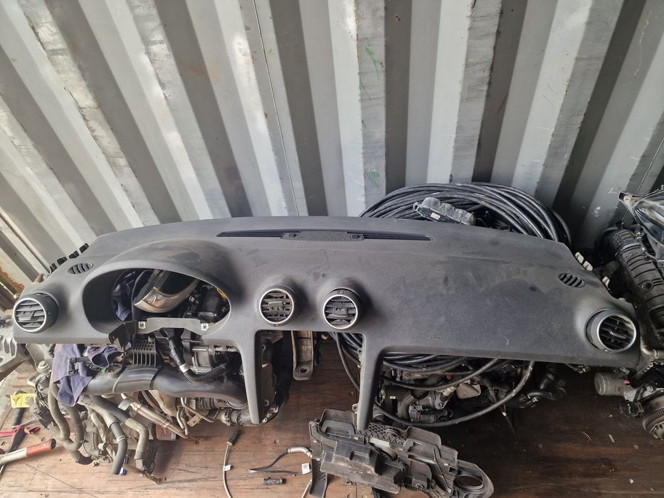 Plansa bord audi A3 8p