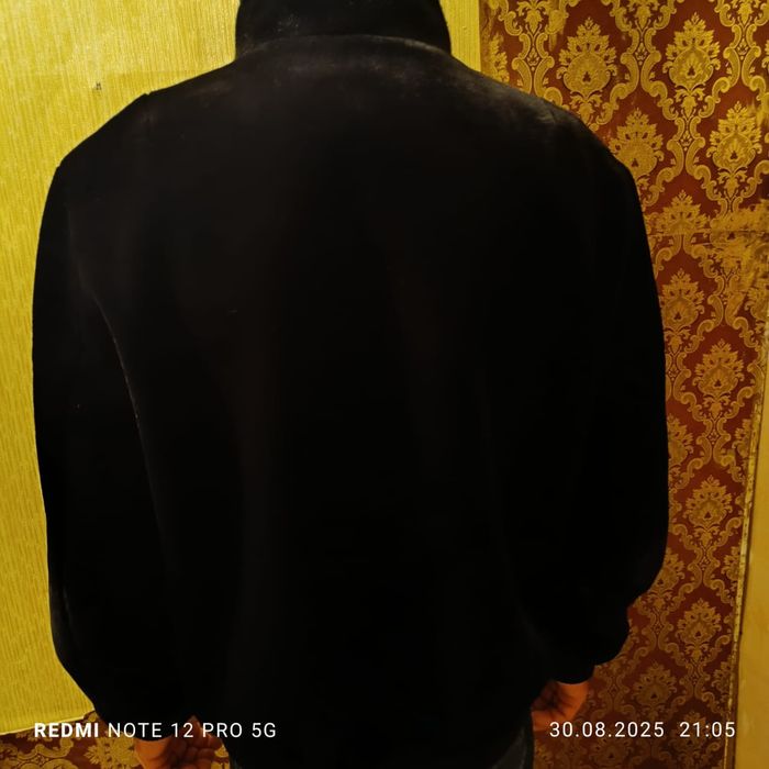 Мужская шуба зимняя новая не разу не ношана