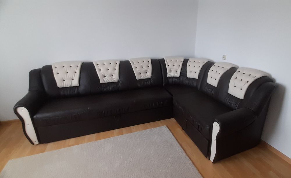 De vanzare mobila living + 2 dormitoare