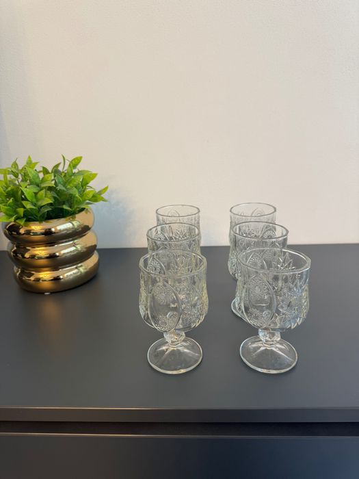 Set 6 pahare cu picior