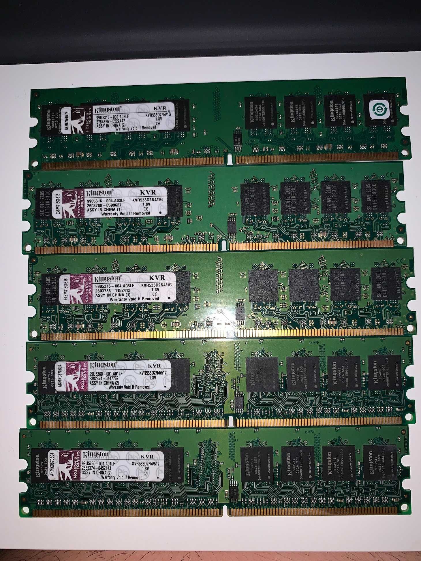 Рам памет Kingston DDR2 1gb 3броя