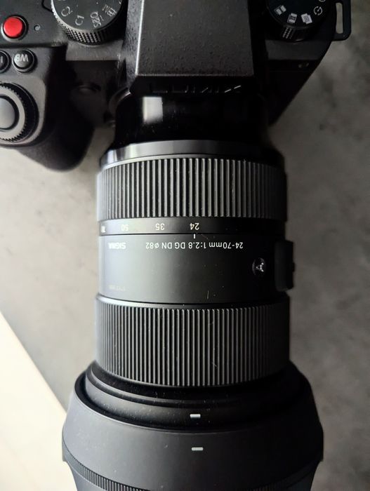 Lumix S5 iix + Sigma Art 24 70 2.8 Dg Dn L mount