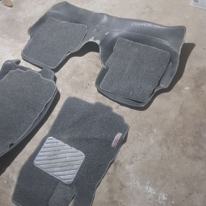 Kobalt poliklar sotiladi