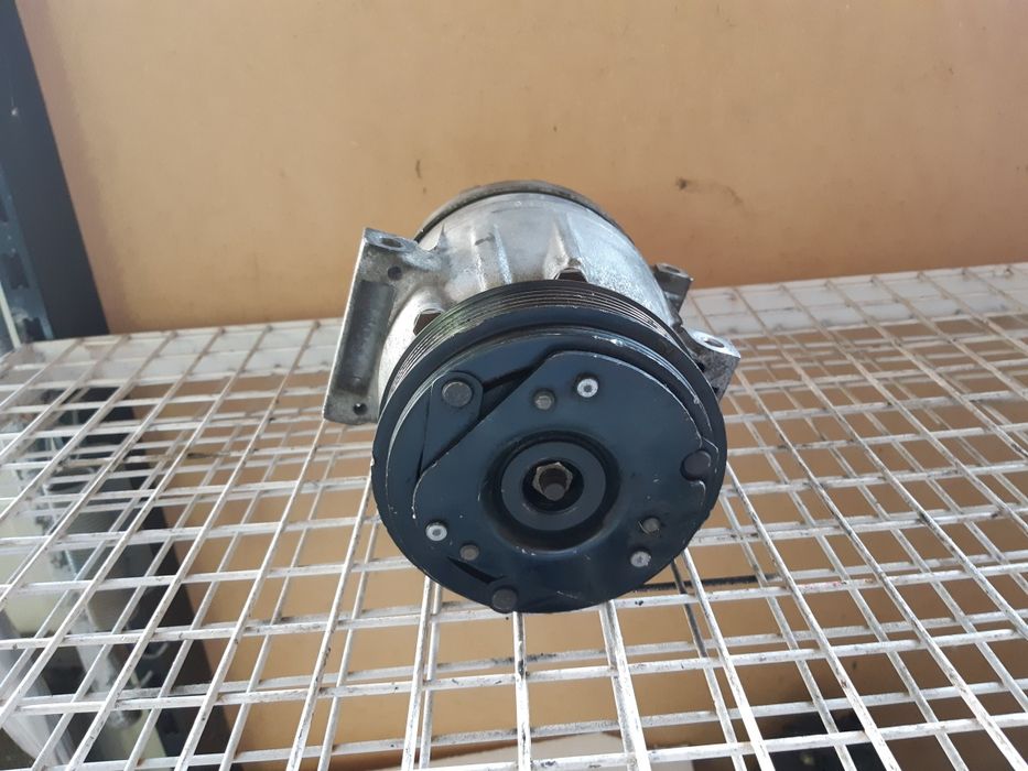 Compresor Aer Conditionat AC Renault Trafic Opel Vivaro 1.9 2.5 dci