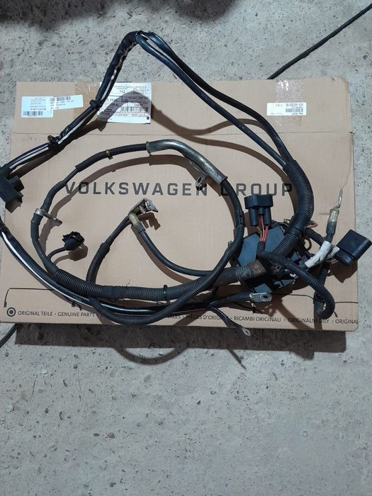 Cablu baterie plus audi a4 b8,5