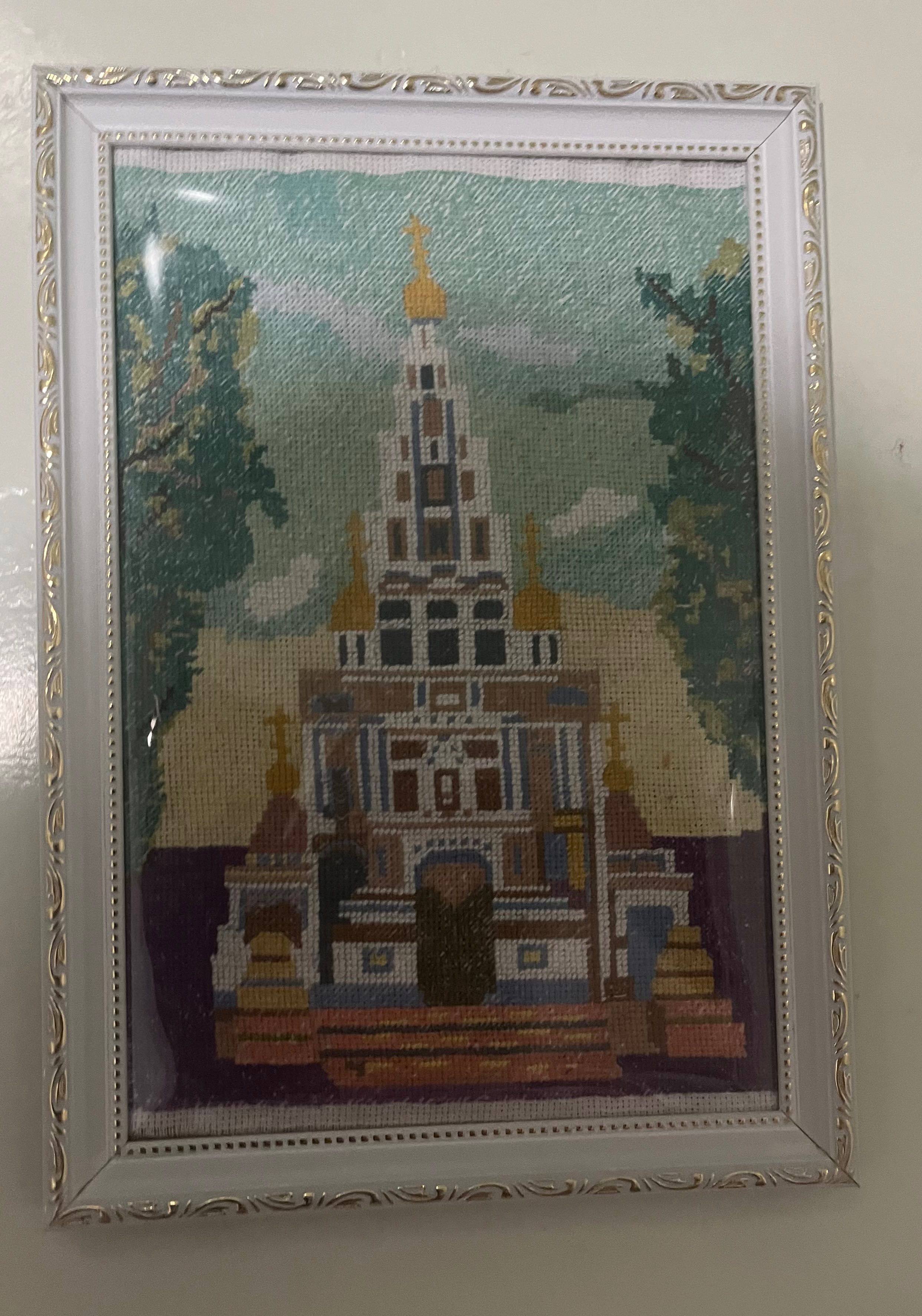 Продаются новые картины вышивки ручная работа