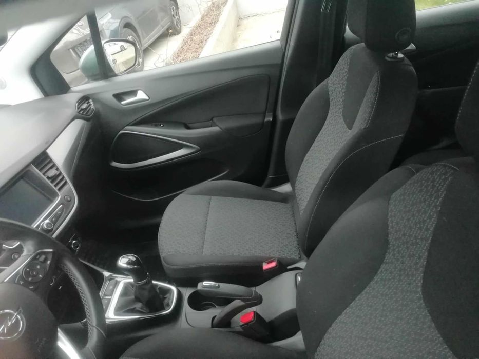 Opel Crossland X 2018, 1,2, 82cp, 32.000km