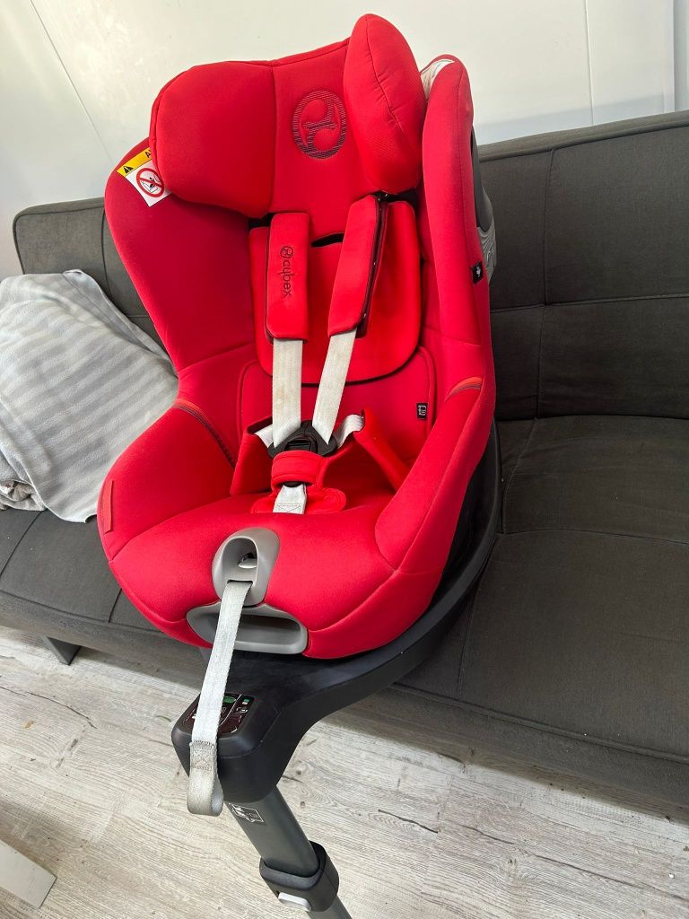 Cybex sirona S i-Size Rebel Red