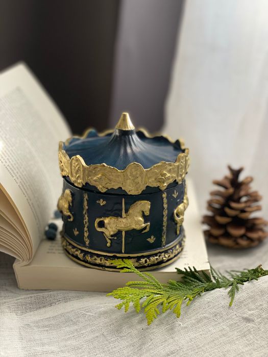 Ръчно изработени декоративни свещи