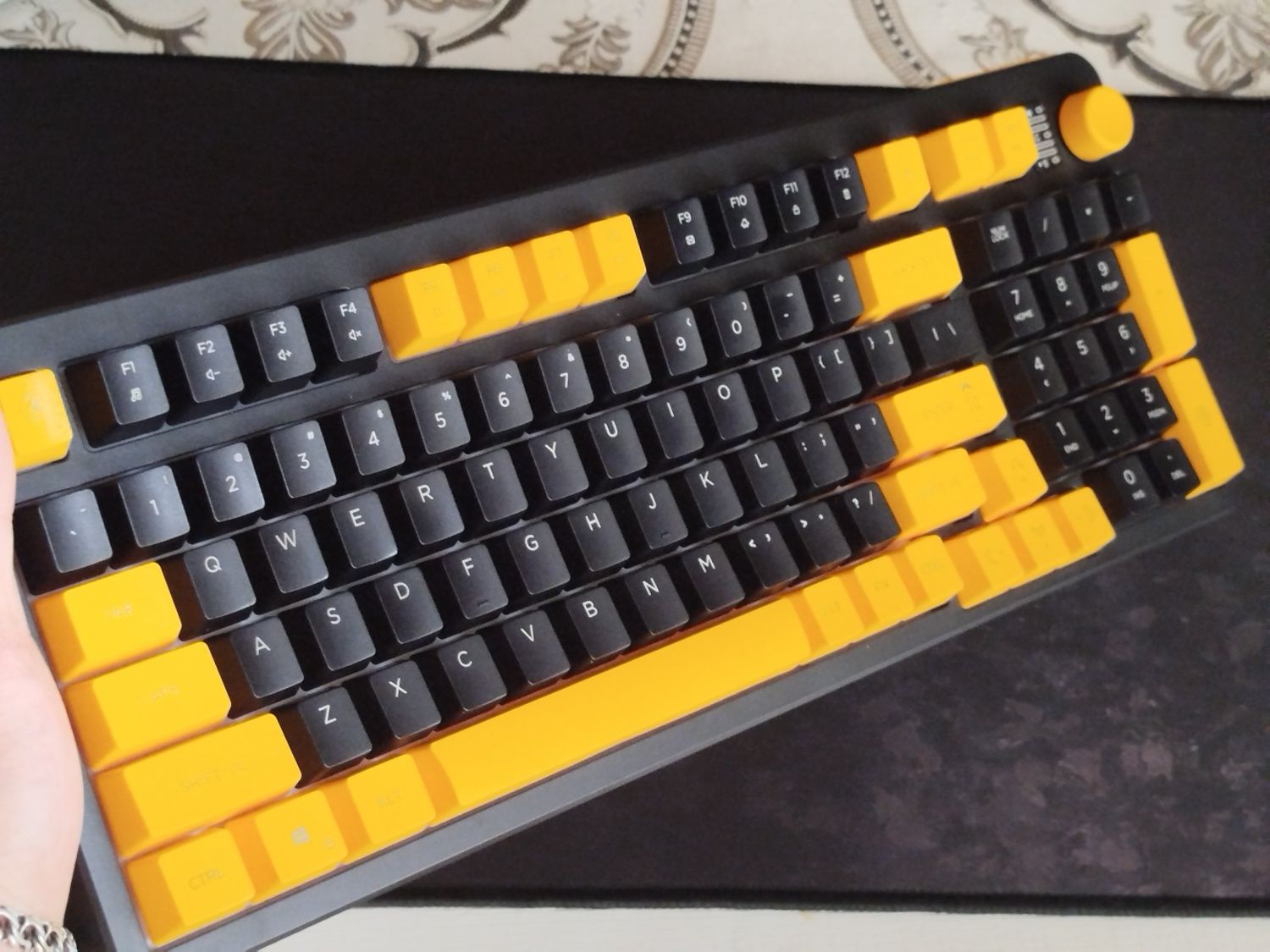 Клавиатура от ZIFRIEND bm98