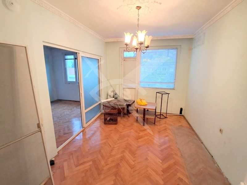 Тристаен апартамент в центъра на Бургас 52942