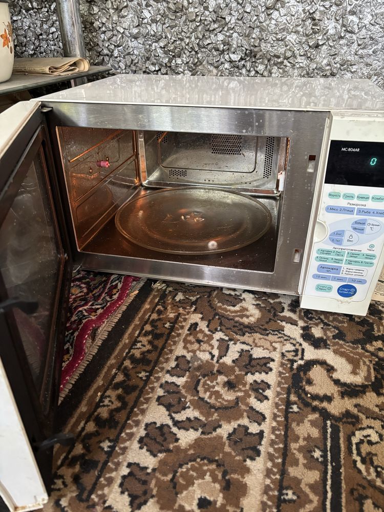 Продам хорошую микроволновку