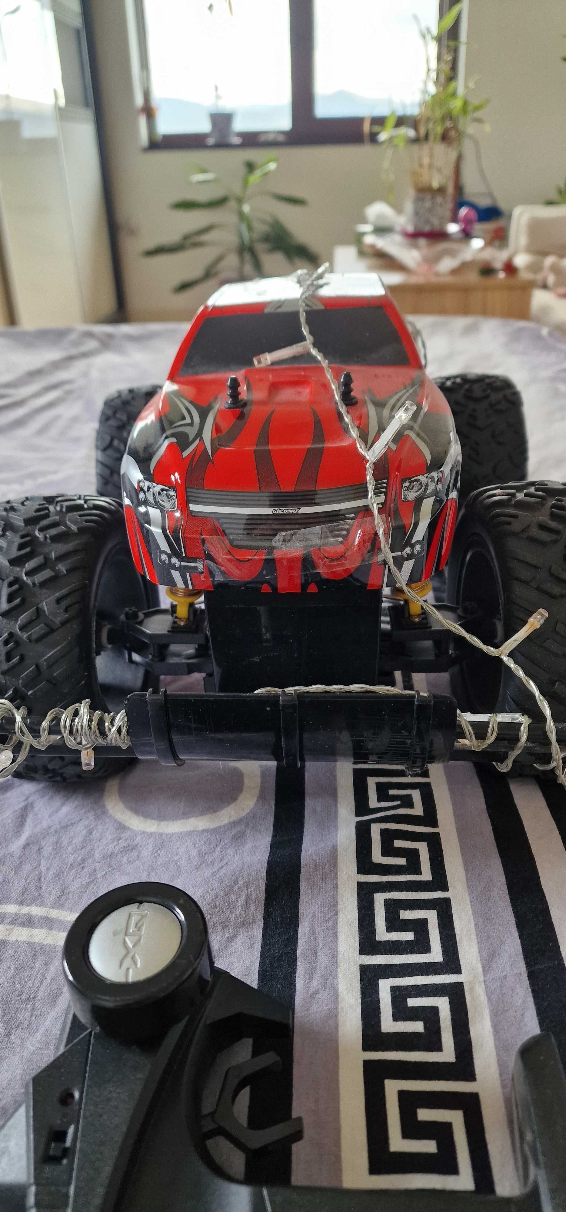 Автомобил с висока проходимост Wildmax с дистанционно управление
