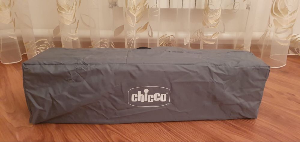 Манеж Chicco б/у ЧИСТЫЙ (кровать)