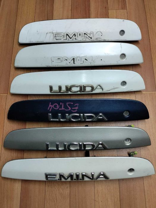 Продам Ручка двери и планка багажника Toyota Estima Lucida Emina 10