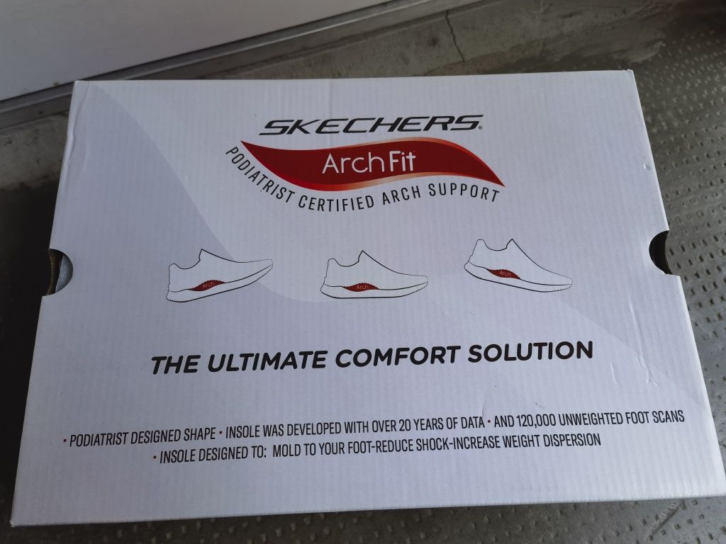 Adidasi bărbați skechers arch fit mărimea 41