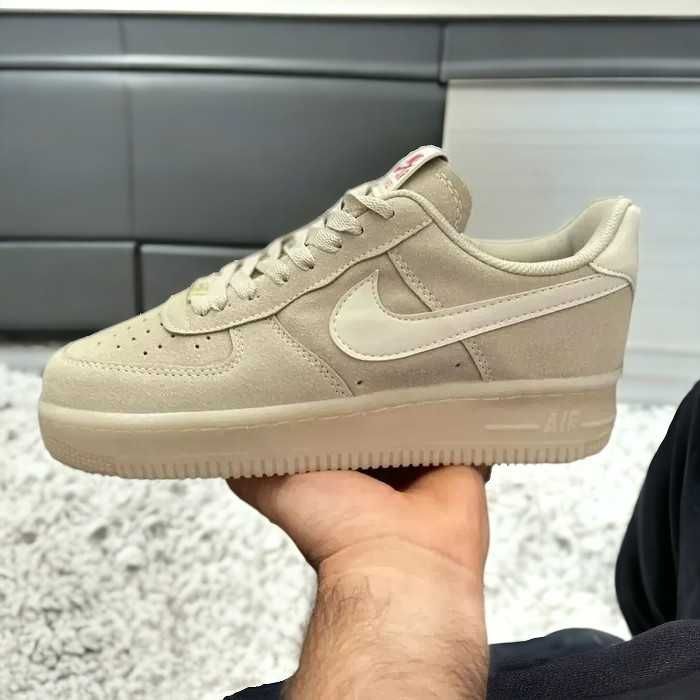 Nike Air Force 1 / Adidasi Bej Unisex 2024