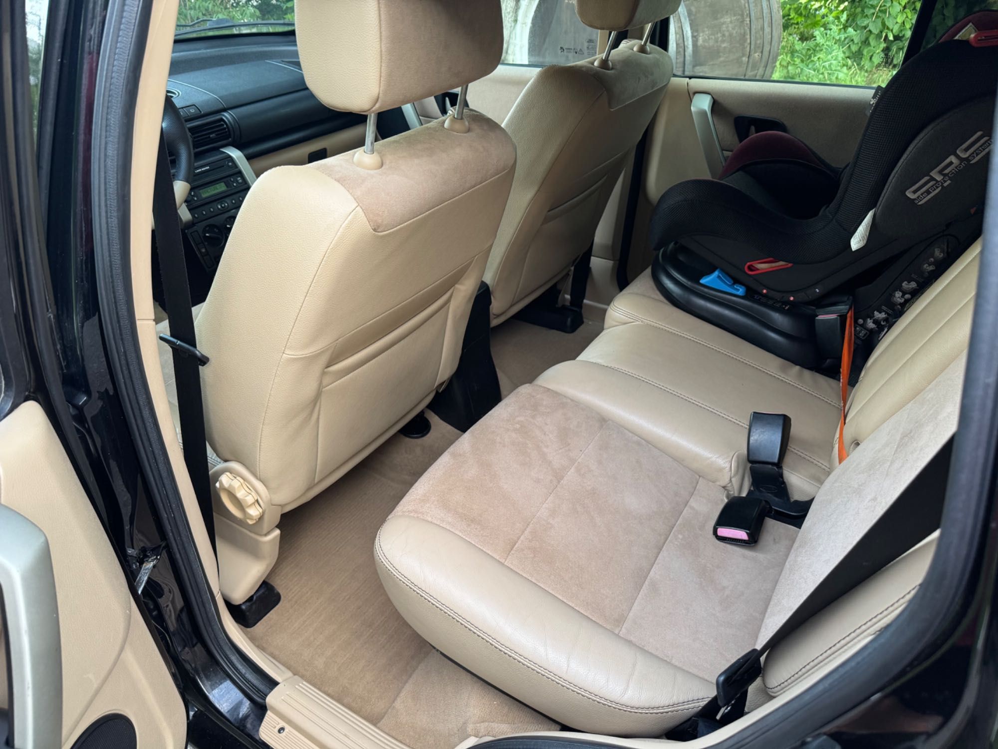 Land Rover 2006/ 4x4 Diesel- Automat
