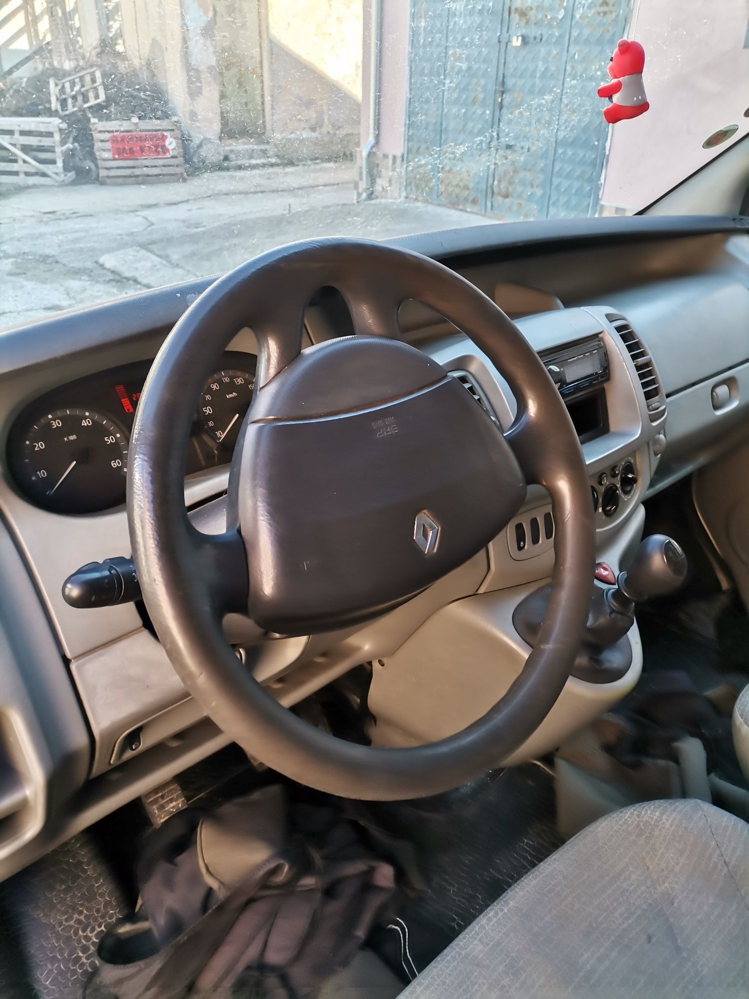 Renault trafic Рено Трафик 1.9 На части