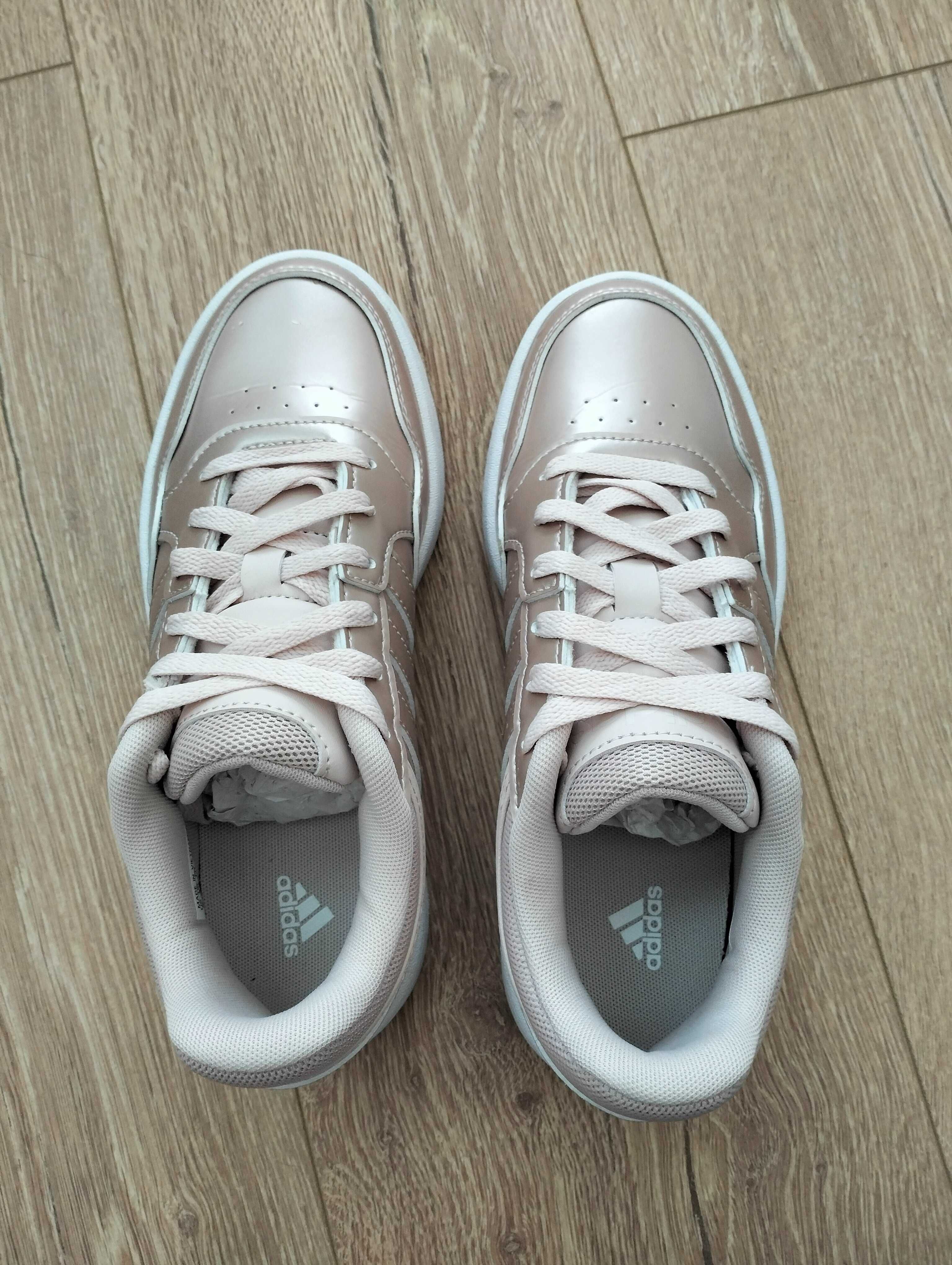 Adidas маратонки