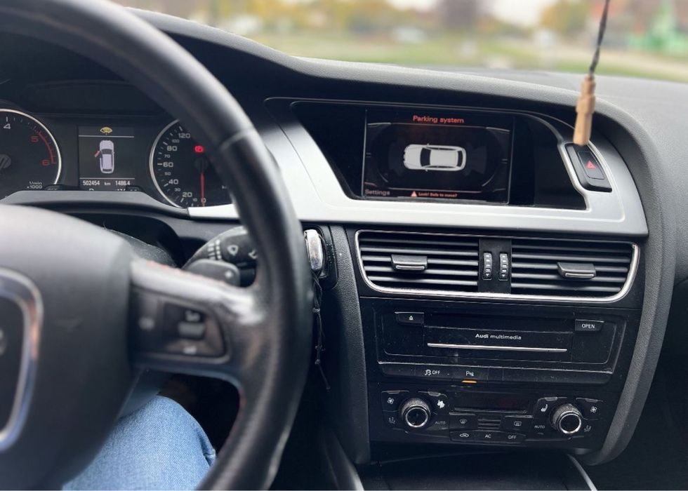 Audi A 4 2011 V6