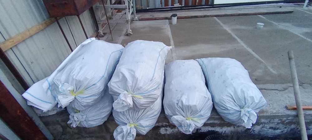 Продам уголь в мешках