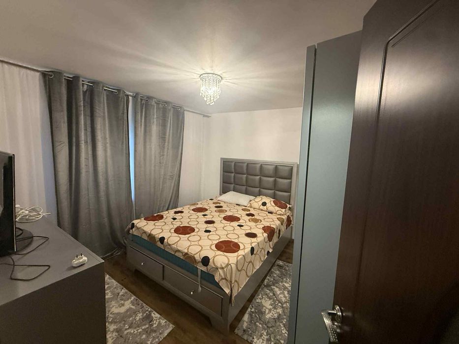 Vand apartament cu 2 camere
