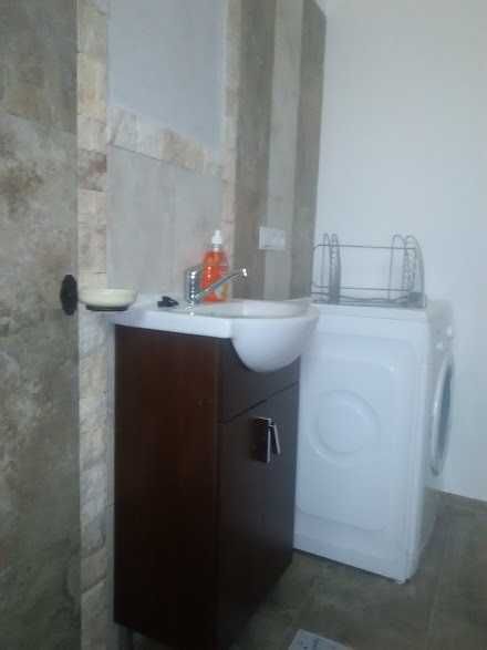 dau in chirie apartament 2 camere