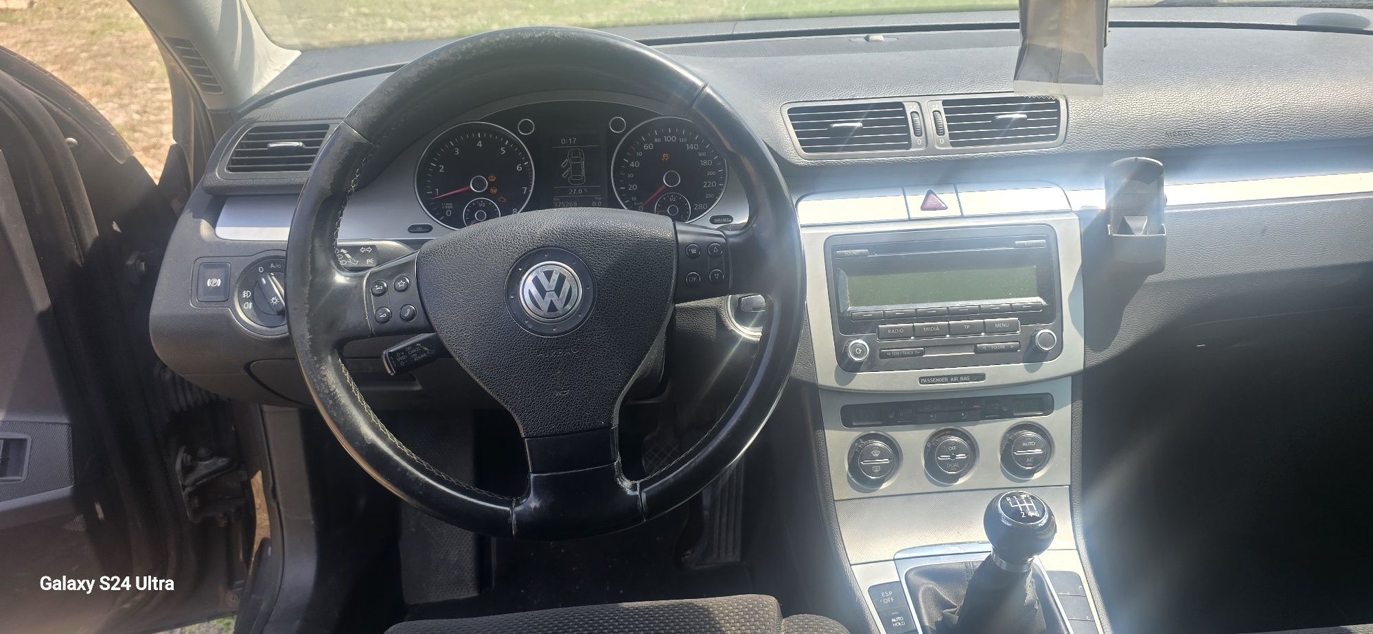 Piese passat b6 2010