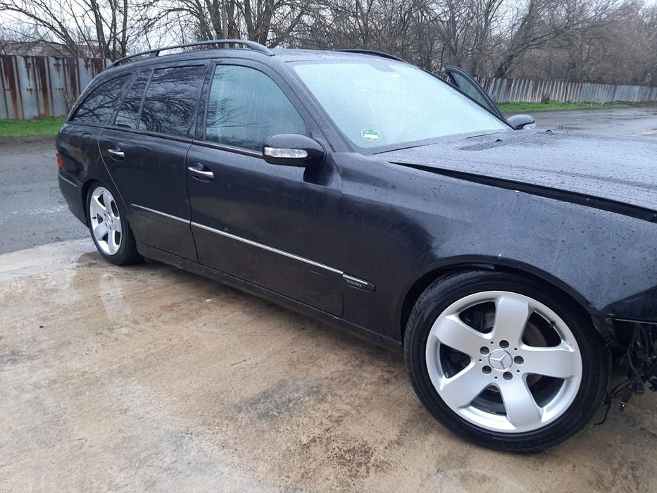 Mercedes Benz E 270 177к.с