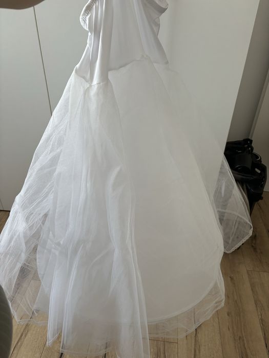 Wedding dress Aurelia colectie Monreal Bridal