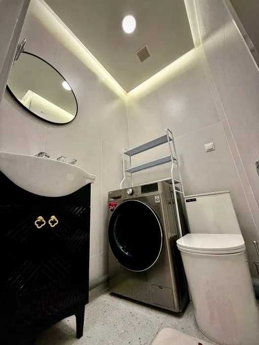 Golden House Махтумкули Assalom 74квм Авторский ремонт!`