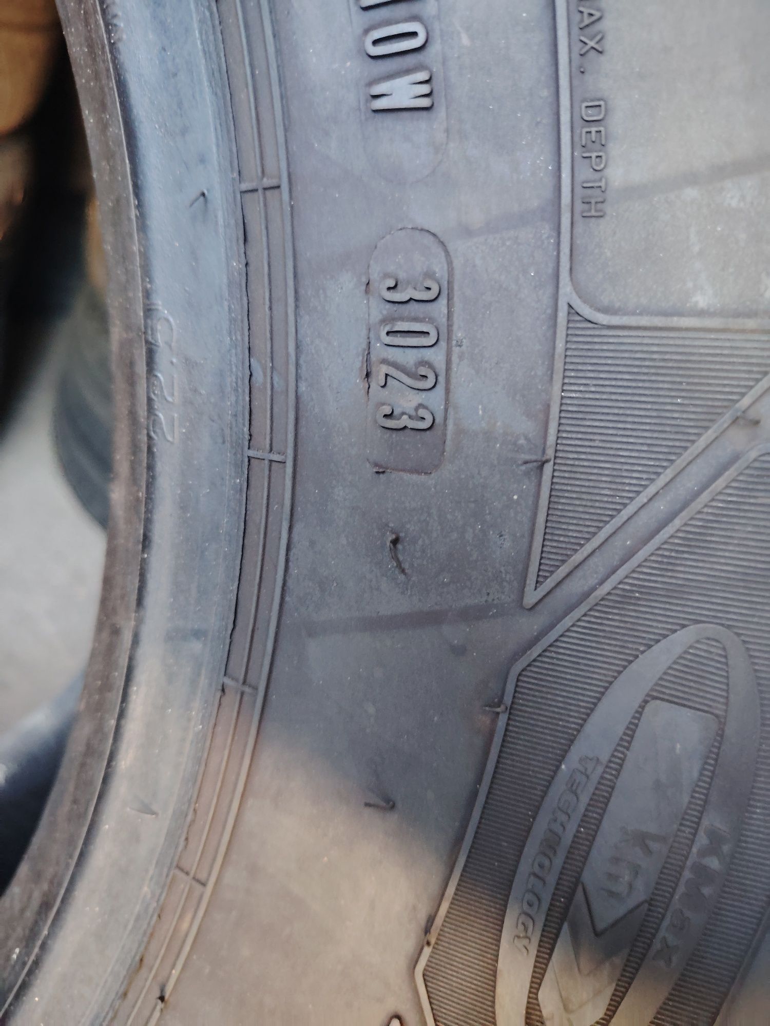 385/65 R22,5 Goodyear Kmax T DOT 2023 ca și nou 16 mm