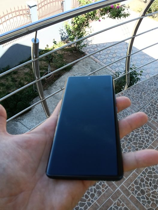 Huawei Nova 9 accesorii originale (sănătate baterie 80%)