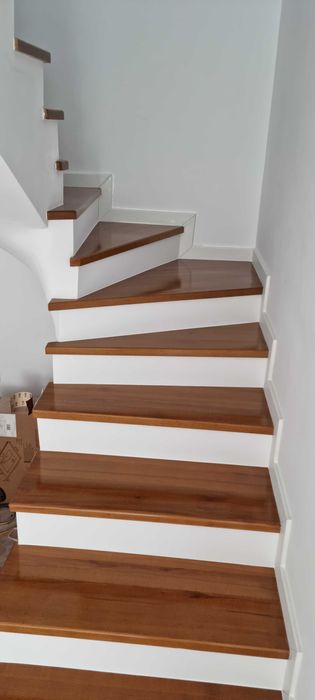 Trepte diferite esente