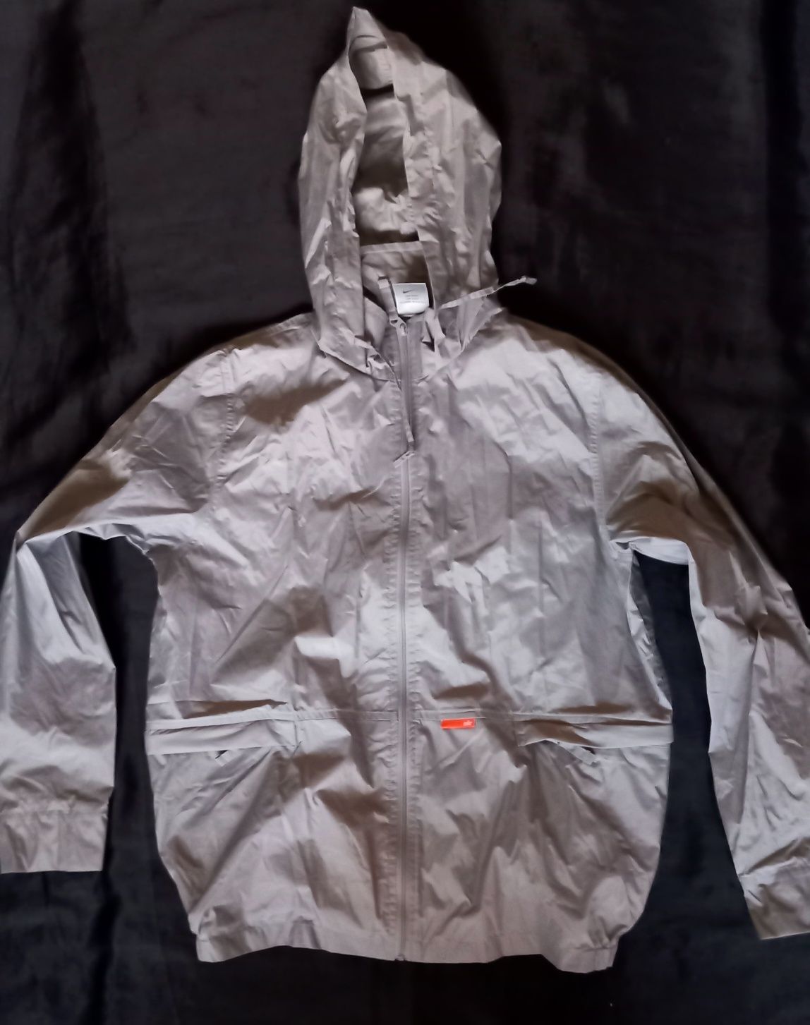 Nike, Salomon, Brooks дамски ветровка и блузи S