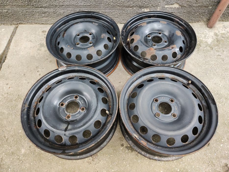 Vând Set Jante 4x100 R15 Dacia Logan MCV Sandero Renault Clio Modus