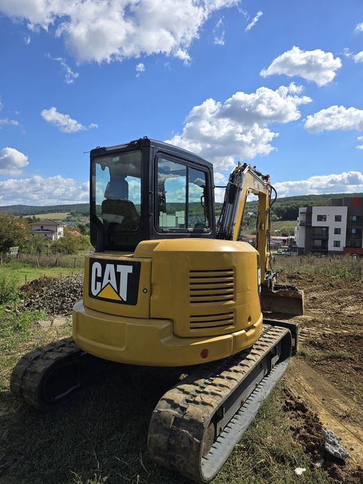 Miniexcavator Caterpillar 305 E CR 5 t YANMAR KUBOTA VOLVO