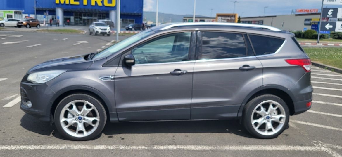 Ford Kuga Titanium automat 4x4
