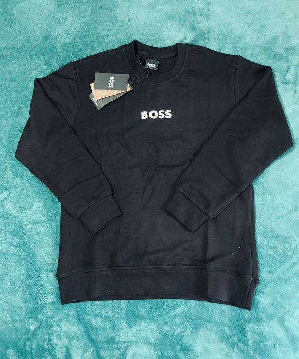 Pulovere Hugo Boss - toate mărimile  Alb & Negru