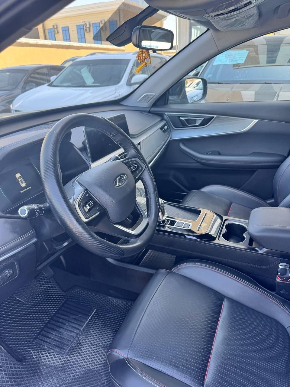 Srochna va Arzon Cherry Tiggo 7 Pro Sotiladi