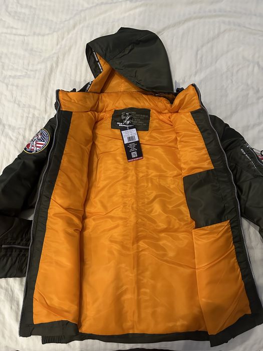 Geaca  Redbull Stratos editie Limitata