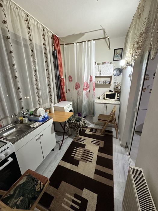 Inchiriez garsoniera zona Procopiu